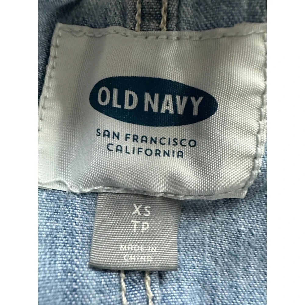 Old Navy Denim Overall Shorts Women's  Blue Denim   size XS‎ TP